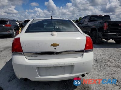 Zdjęcie 6 z 13 samochodu: 2016 CHEVROLET CAPRICE POLICE VIN:6G3NS5U29GL237445 - miniatura