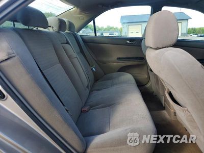 Zdjęcie 10 z 12 samochodu: 2005 TOYOTA CAMRY LE VIN:4T1BE30KX5U414945 - miniatura