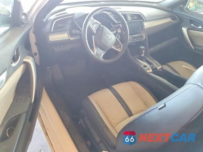 Zdjęcie 8 z 12 samochodu: 2017 HONDA CIVIC TOURING VIN:2HGFC3B92HH354402 - miniatura