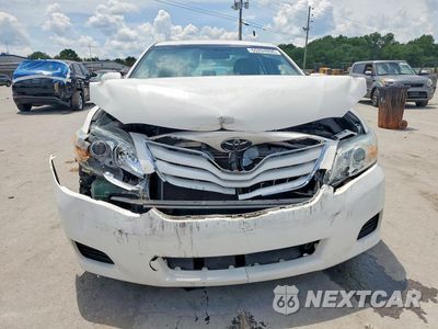Piąte zdjęcie samochodu w środku: 2011 TOYOTA CAMRY LE VIN:4T4BF3EK2BR180534 - miniatura