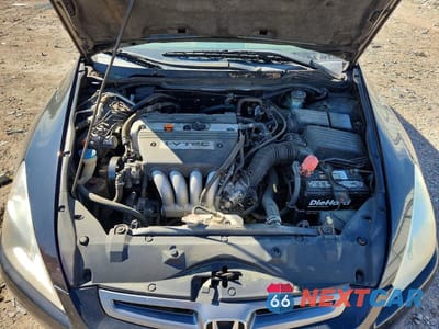 Zdjęcie 11 z 12 samochodu: 2005 HONDA ACCORD EX VIN:1HGCM56865A087658 - miniatura