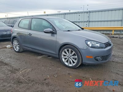 Czwarte zdjęcie samochodu z boku: 2013 VOLKSWAGEN GOLF VIN:WVWBM7AJ4DW123980 - miniatura