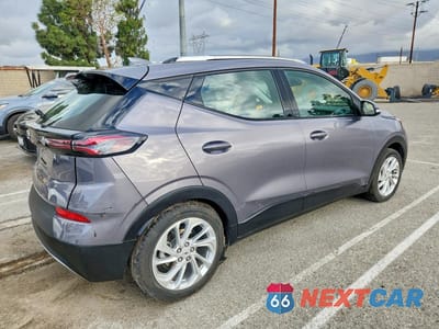 Trzecie zdjęcie samochodu z tyłu: 2023 CHEVROLET BOLT EUV LT VIN:1G1FY6S09P4147626 - miniatura