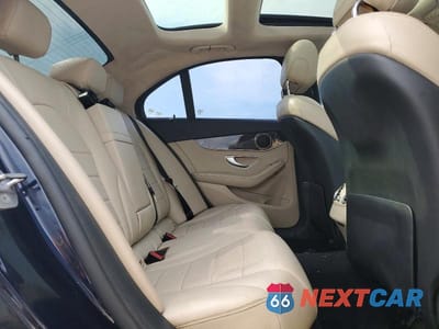 Zdjęcie 10 z 12 samochodu: 2017 MERCEDES-BENZ C 300 4MATIC VIN:55SWF4KB6HU210712 - miniatura