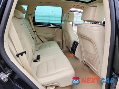 Zdjęcie 10 z 12 samochodu: 2017 VOLKSWAGEN TOUAREG EXECUTIVE VIN:WVGGF7BP5HD004982 - miniatura