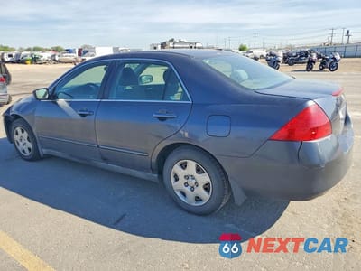 Drugie zdjęcie samochodu z przodu: 2007 HONDA ACCORD LX VIN:1HGCM56437A100463 - miniatura