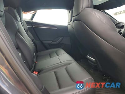 Zdjęcie 10 z 12 samochodu: 2023 TESLA MODEL S VIN:5YJSA1E53PF518342 - miniatura
