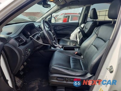 Zdjęcie 7 z 12 samochodu: 2020 HONDA PILOT TOURING VIN:5FNYF6H92LB048743 - miniatura