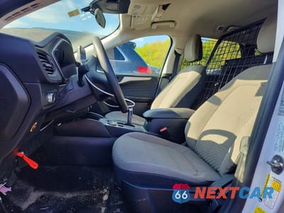 Zdjęcie 7 z 13 samochodu: 2022 FORD ESCAPE SE VIN:1FMCU9G65NUA64935 - miniatura