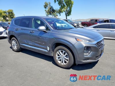 Czwarte zdjęcie samochodu z boku: 2019 HYUNDAI SANTA FE SE VIN:5NMS23AD5KH009611 - miniatura