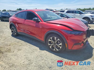 Czwarte zdjęcie samochodu z boku: 2024 FORD MUSTANG MACH-E GT VIN:3FMTK1R46RMA48580 - miniatura