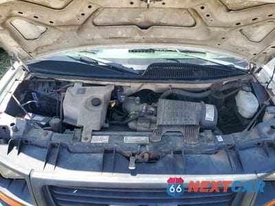 Zdjęcie 12 z 13 samochodu: 2004 GMC SAVANA CUTAWAY G3500 VIN:1GDJG31U941908106 - miniatura