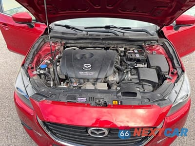 Zdjęcie 7 z 10 samochodu: 2018 MAZDA 3 GRAND TOURING VIN:3MZBN1M34JM200329 - miniatura