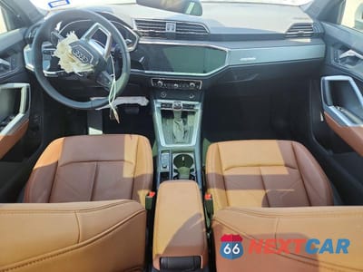 Zdjęcie 8 z 12 samochodu: 2025 AUDI Q3 PREMIUM S LINE 45 VIN:WA1DECF30S1044643 - miniatura