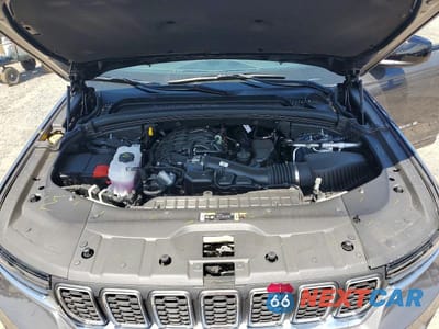 Zdjęcie 12 z 13 samochodu: 2025 JEEP GRAND CHEROKEE LAREDO VIN:1C4RJHAG4SC354734 - miniatura