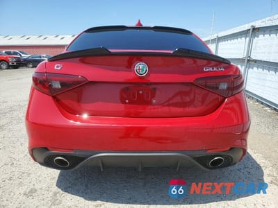 Zdjęcie 6 z 12 samochodu: 2017 ALFA ROMEO GIULIA Q4 VIN:ZARFAEDN0H7534571 - miniatura