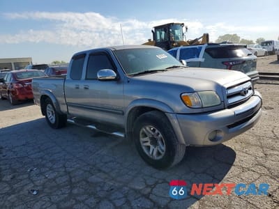 Czwarte zdjęcie samochodu z boku: 2004 TOYOTA TUNDRA ACCESS CAB SR5 VIN:5TBRT34124S446097 - miniatura