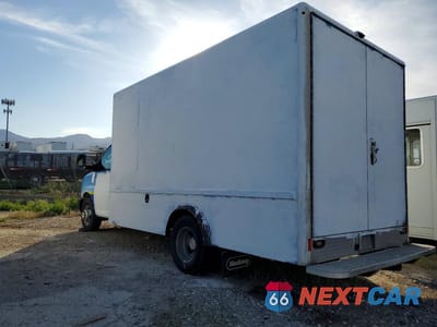 Drugie zdjęcie samochodu z przodu: 2018 CHEVROLET EXPRESS BOX TRUCK VIN:1GB3GSCG3J1332348 - miniatura