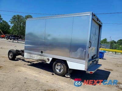 Zdjęcie 12 z 14 samochodu: 2023 CHEVROLET EXPRESS G3500 DELIVERY VAN VIN:1GB0GSF76P1168777 - miniatura