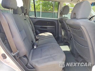 Zdjęcie 11 z 13 samochodu: 2008 HONDA PILOT SE VIN:5FNYF283X8B017123 - miniatura