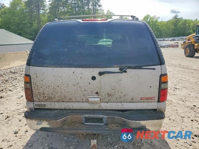 Zdjęcie 6 z 13 samochodu: 2005 GMC YUKON VIN:1GKEK13T45J193688 - miniatura