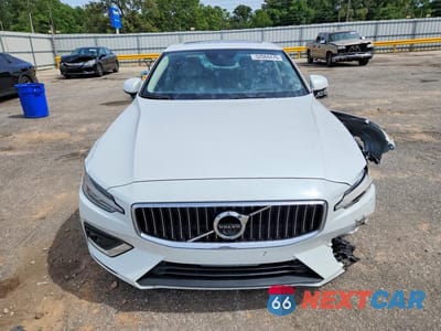 Piąte zdjęcie samochodu w środku: 2022 VOLVO S60 B5 INSCRIPTION VIN:7JRL12TL9NG154069 - miniatura