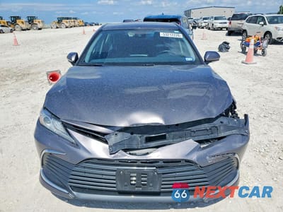Piąte zdjęcie samochodu w środku: 2023 TOYOTA CAMRY XLE VIN:4T1F11AK4PU725628 - miniatura