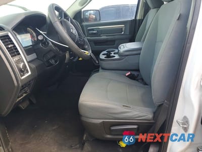 Zdjęcie 7 z 12 samochodu: 2020 RAM 1500 CLASSIC SLT VIN:1C6RR6TT6LS110976 - miniatura