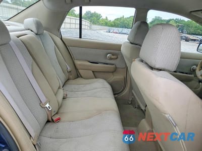 Zdjęcie 10 z 12 samochodu: 2008 NISSAN VERSA VIN:3N1BC11E68L371018 - miniatura