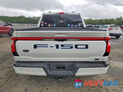 Zdjęcie 6 z 12 samochodu: 2023 FORD F150 LIGHTNING PRO VIN:1FT6W1EV2PWG01047 - miniatura