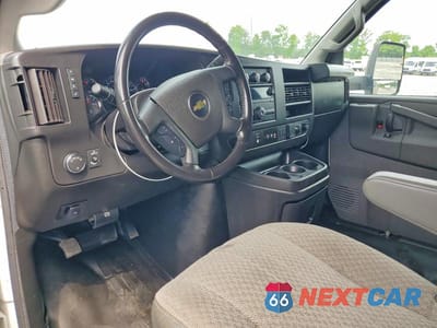 Zdjęcie 8 z 13 samochodu: 2022 CHEVROLET EXPRESS DELIVERY TRUCK VIN:1HA3GTC72NN004642 - miniatura