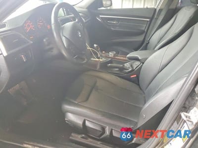 Zdjęcie 7 z 12 samochodu: 2015 BMW 320 I VIN:WBA3B1G52FNT06494 - miniatura