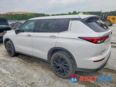 Drugie zdjęcie samochodu z przodu: 2024 MITSUBISHI OUTLANDER SE VIN:JA4J3VA88RZ003891 - miniatura