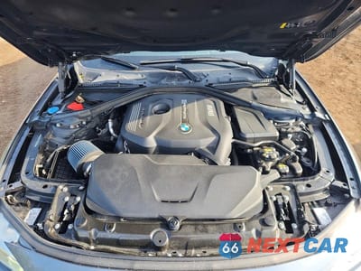 Zdjęcie 11 z 12 samochodu: 2018 BMW 330 XI VIN:WBA8D9C57JEM33528 - miniatura