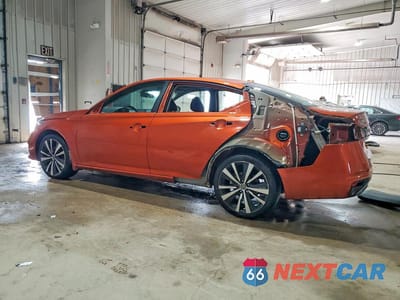 Drugie zdjęcie samochodu z przodu: 2021 NISSAN ALTIMA SR VIN:1N4BL4CW4MN385908 - miniatura