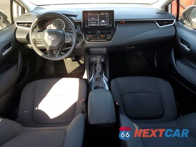Zdjęcie 8 z 13 samochodu: 2021 TOYOTA COROLLA LE VIN:5YFEPMAE7MP189759 - miniatura