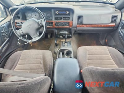 Zdjęcie 8 z 12 samochodu: 1998 JEEP GRAND CHEROKEE LAREDO VIN:1J4GZ58S4WC270230 - miniatura