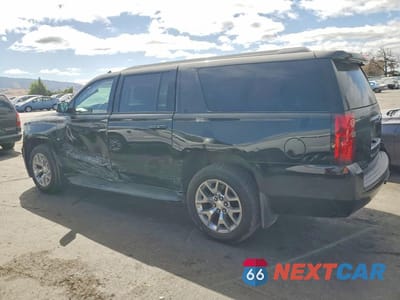 Drugie zdjęcie samochodu z przodu: 2019 CHEVROLET SUBURBAN C1500 LT VIN:1GNSCHKC5KR296631 - miniatura