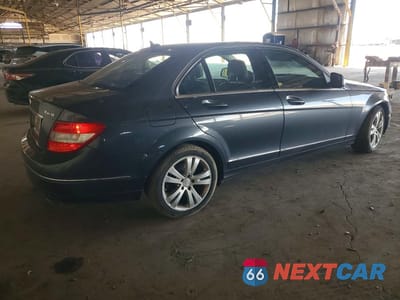 Trzecie zdjęcie samochodu z tyłu: 2008 MERCEDES-BENZ C 300 4MATIC VIN:WDDGF81X38F094249 - miniatura