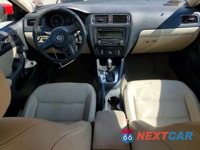 Zdjęcie 8 z 13 samochodu: 2012 VOLKSWAGEN JETTA SE VIN:3VWDP7AJXCM416973 - miniatura