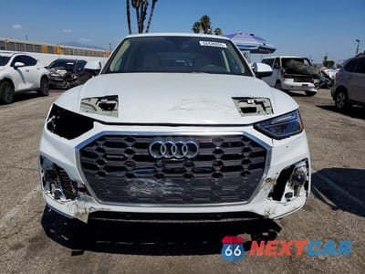 Piąte zdjęcie samochodu w środku: 2025 AUDI Q5 PREMIUM PLUS 45 VIN:WA1EAAFY9S2011764 - miniatura