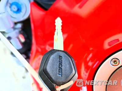 Zdjęcie 8 z 9 samochodu: 2022 DUCATI SUPERSPORT VIN:ZDMVABDS1NB002754 - miniatura