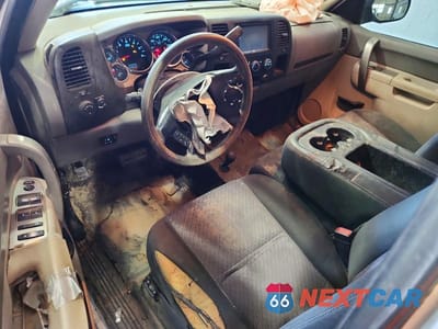 Zdjęcie 8 z 13 samochodu: 2013 CHEVROLET SILVERADO K2500 HEAVY DUTY VIN:1GC2KVCG1DZ373638 - miniatura