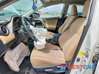 Zdjęcie 7 z 13 samochodu: 2014 TOYOTA RAV4 XLE VIN:2T3RFREV0EW151194 - miniatura