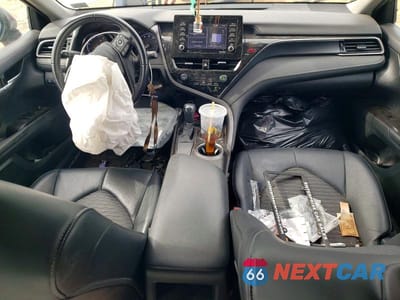 Zdjęcie 8 z 12 samochodu: 2021 TOYOTA CAMRY SE VIN:4T1G11AKXMU561527 - miniatura