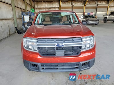 Piąte zdjęcie samochodu w środku: 2024 FORD MAVERICK LARIAT VIN:3FTTW8S93RRB63051 - miniatura