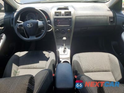 Zdjęcie 8 z 12 samochodu: 2013 TOYOTA COROLLA S VIN:2T1BU4EE8DC946917 - miniatura