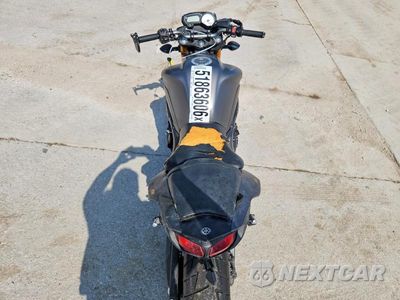 Zdjęcie 6 z 9 samochodu: 2012 YAMAHA FZ8 N VIN:JYARN27E7CA002666 - miniatura