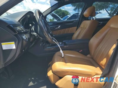 Zdjęcie 7 z 12 samochodu: 2013 MERCEDES-BENZ E 350 VIN:WDDHF5KB4DA724759 - miniatura