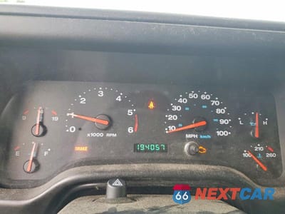 Zdjęcie 9 z 12 samochodu: 2003 JEEP WRANGLER COMMANDO VIN:1J4FA39S13P309091 - miniatura